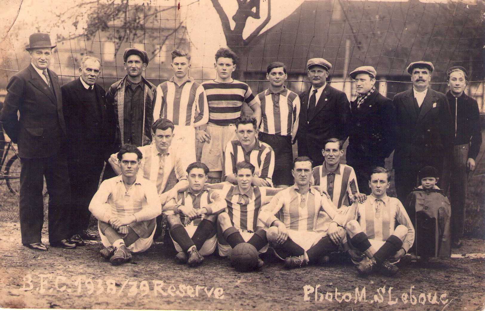 FOOTBALL BFC  1938-39.jpg